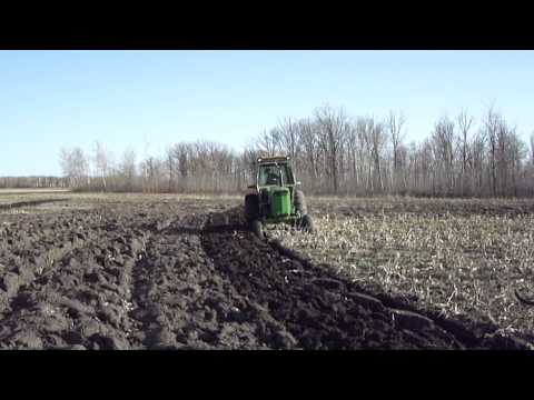 Download Youtube to mp3: john deere 4000 plowing