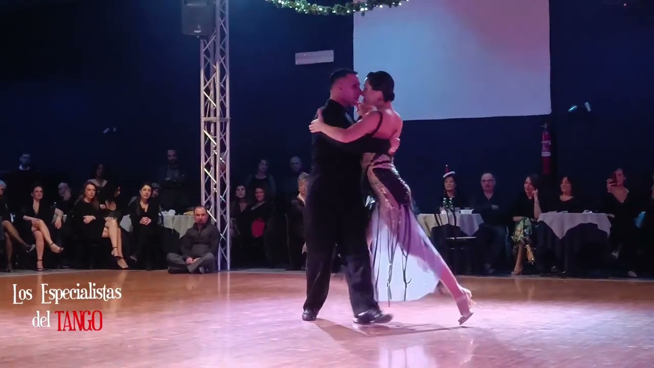 Yesica Esquivel y Ariel Leguizamon @ La Bombonera Milonga, Napoli 2023_2/4