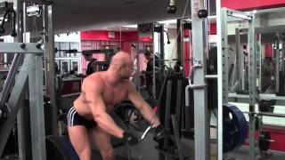 Как накачать спину - № 261. Пулловер у верхнего блока. Широчайшие