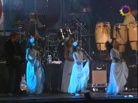 Shakira - Hips Don't Lie (Concierto Alas 2008)