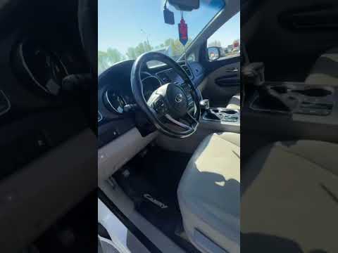фото kia carnival iii 0