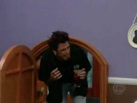 BB 8's Evel Dick Wakes up the house..His Way.