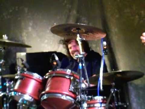 Michael Leasure - Walter Trout Band  - at The Beaverwood Club, Chislehurst, Kent 20.06.2011