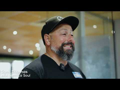 Play Video Youtube Video