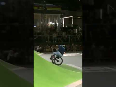 Tremenda caida del Maligno Torres en BMX!!!