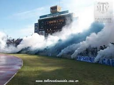"la fiel de Talleres de visitante y local" Barra: La Fiel • Club: Talleres • País: Argentina
