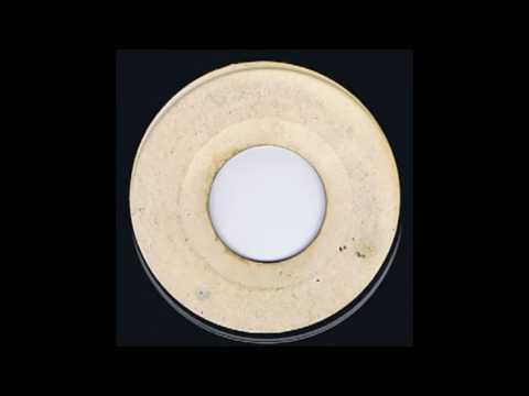 ReGGae Music 745 - Unknown Artist - Help Your Fallen Brother [?????]