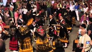 preview picture of video 'Bailes danza Hoyocasero a laviejausanza es pueblito bueno aquarius 1 Casa Rural. Gredos'