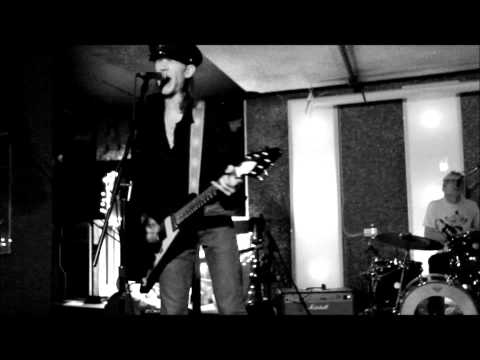 Hello Polly-Moonage Daydream Jan 2012
