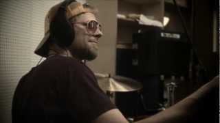 OHRBOOTEN -  &quot;Mit dem Kopf durch die Wand&quot; (official video)