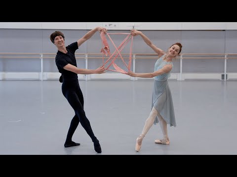 Insights: The Royal Ballet in Rehearsal - La Fille mal gardée