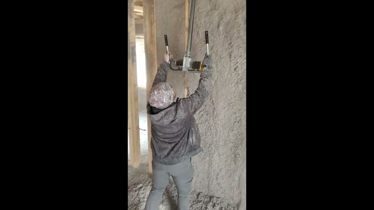 Cellulose Insulation: Removing Excess Insulation