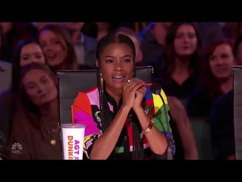 Brasileiros dão  um show no palco e impressionam os jurados do America's Got Talent.