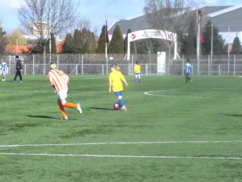 FC Zoetermeer Meiden D10M thuis tegen kickers'69 op190311