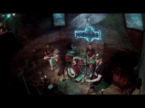 Elleanor - Elleanor - Ostře sledované vlaky