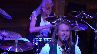 Foghat Live 2021 🡆 Take Me To The River 🡄 July 30 ⬘ Dosey Doe Big Barn ⬘ The Woodlands, TX