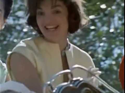 Jackie Kennedy & Sister Lee Radziwill tour of Asia India & Pakistan