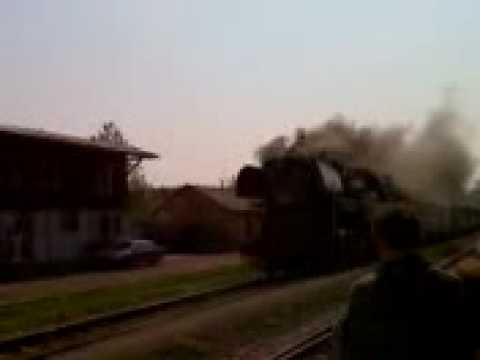 Jízda historických vlaků - příjezd do stanice ČD Mostek