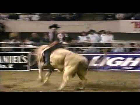 Owen Washburn vs Amtrak - 97 PBR Billings (84.5 pts)