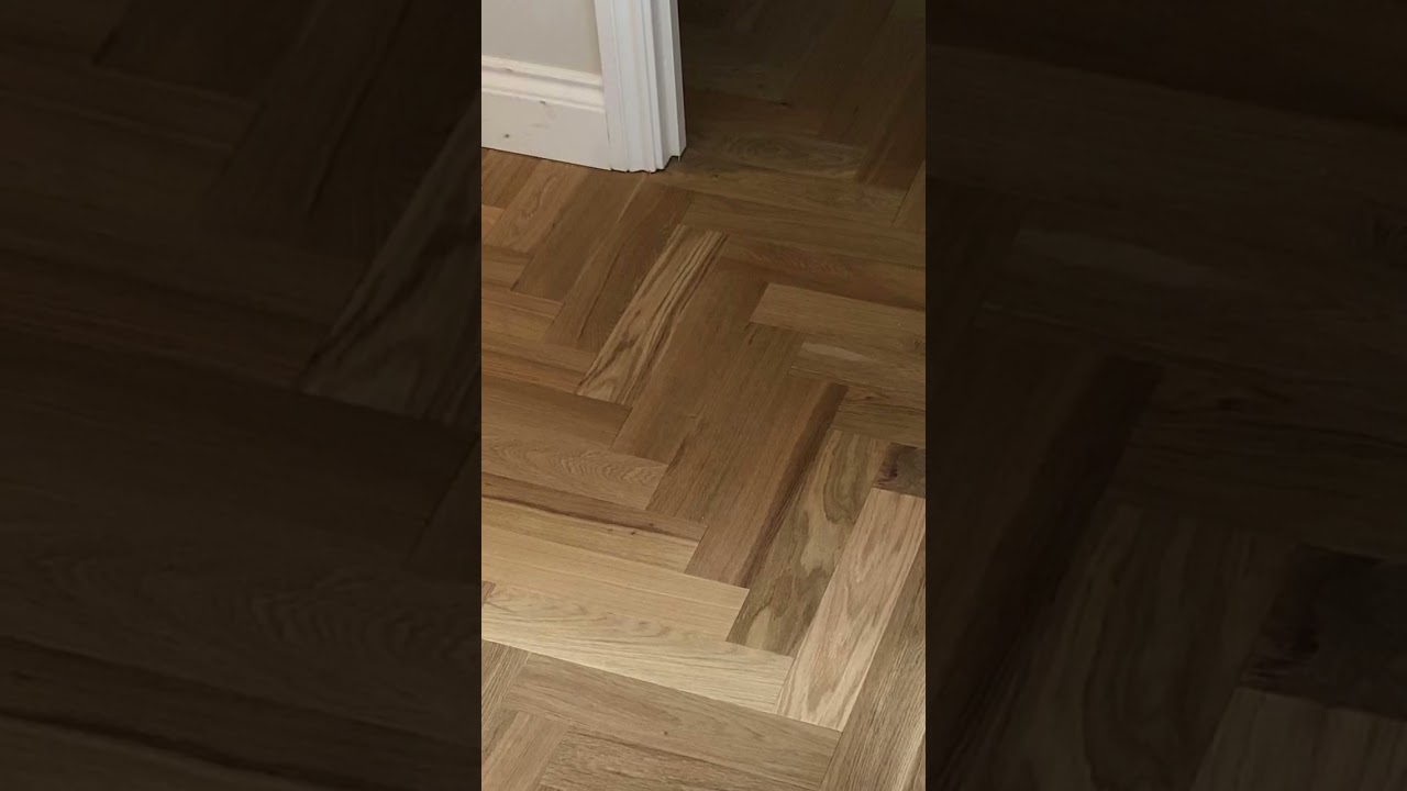 Herringbone Hardwood parquet flooring