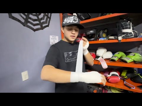 OFFICIALLY TRAINING BOXING THE DREAMERS Day 1 and THEY GOT A SHOT 🥊/ Grillo La Duda