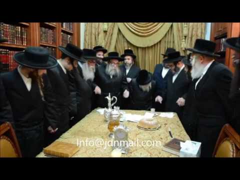 Skulen Rebbe Visitng Home Of Shamuel Spitzer - Elul 5776