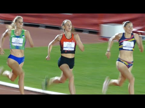 Claudia Mihaela Bobocea (ROM) 800 m 2:01.84 1st Place Balkan Championships Craiova 2022