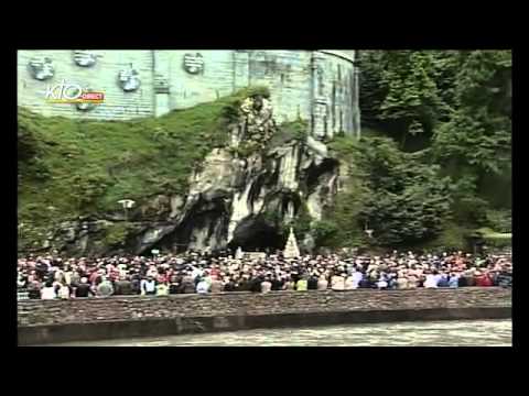 Chapelet à Lourdes