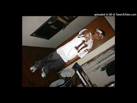 Mr. Camaleón - Reggaetón De Barrio (Mix Tape) (Prod. by DJ Bellacón) (El Rey Del Mambo) (2009)