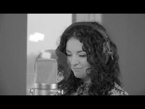 PONAD CHMURAMI - Czym jesteś (oficjalne wideo)