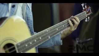 Video thumbnail for BAJO ELECTRO ACUSTICO RMC GUITARS by RMC GUITARS