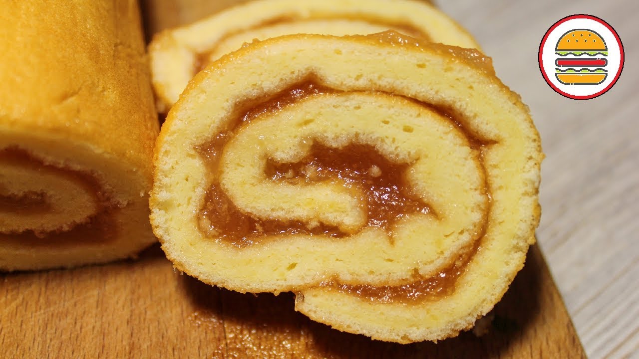 Рулет бисквитный с повидлом. Рулет бисквитный ягодный. Рулет бисквитный рецепт классический с повидлом. Бисквитный рулет с вишнёвым вареньем. Венский рулет.