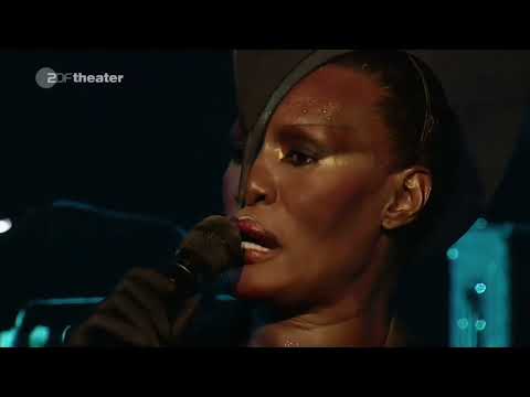 Grace Jones - AVO Session Basel 2009