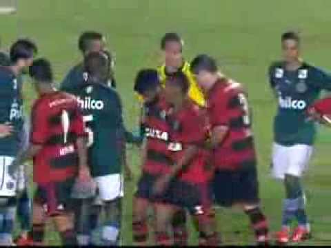 Goiás 1 x 2 Flamengo Copa do Brasil 30/10/2013 - Primeiro jogo