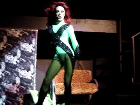 SAMANTHA DRAG - BLANKO CLUB SOROCABA 2º SHOW - 25-12-2010.MPG