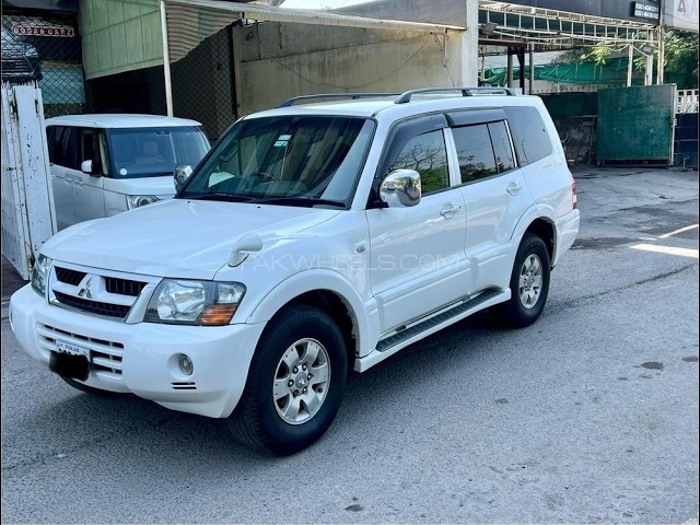 Mitsubishi Pajero 2003 for Sale