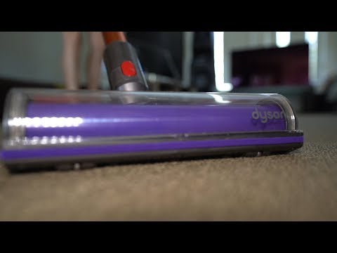 REVIEW: Dyson Cyclone V10 Cordless Vacuum Cleaner - Just Brilliant