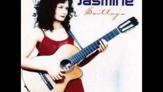 JASMINE.  KUU ON NIIN KELTAINEN.