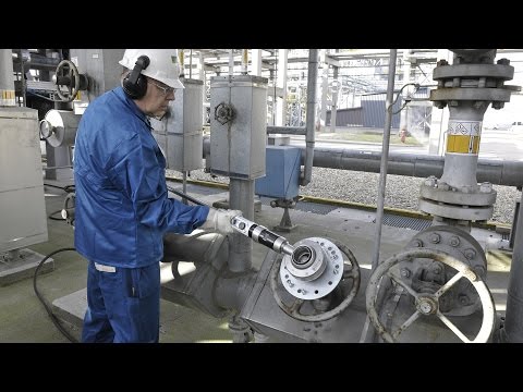 Power Wrench portable valve actuator