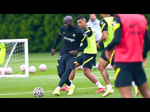 Lukaku's first training session with Chelsea 🔥🔥