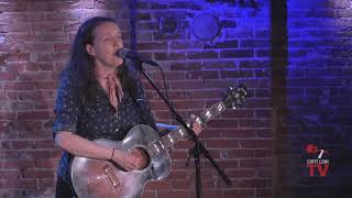 Lucy Wainwright Roche  - Live at Caffe Lena