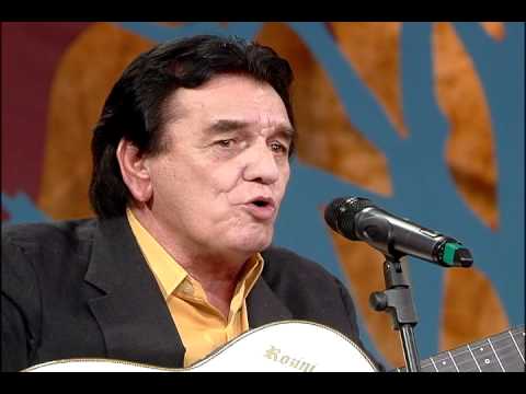 "Ser feio não é defeito", por Craveiro e Cravinho