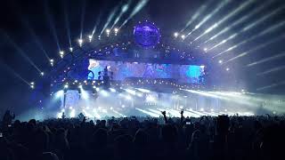 Armin van Buuren - "Chakra" & "Sunny Days" @ New Horizons Festival(Mainstage)