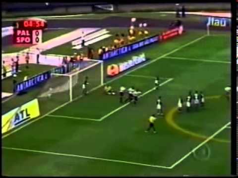 Gol de Rogério Ceni contra o Palmeiras  2002.