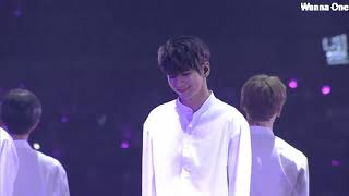Download lagu 'Wanna Lonely Ver' WANNA ONE WORLD TOUR IN SEOUL mp3