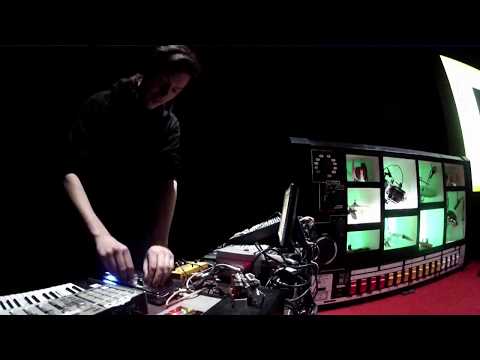Drum Robot MR-808 (Live) - Moritz Simon Geist
