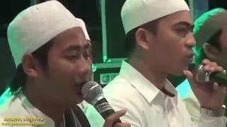 Download lagu Subhanallah! Duet Keren Ridwan Asyfi Al Muqtashidah feat Gus Wahid Ahbabul Musthofa mp3 Download lagu Subhanallah! Duet Keren Ridwan Asyfi Al Muqtashidah feat Gus Wahid Ahbabul Musthofa mp3