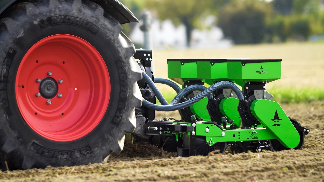 Wizard: Small Scale Precision Seeding