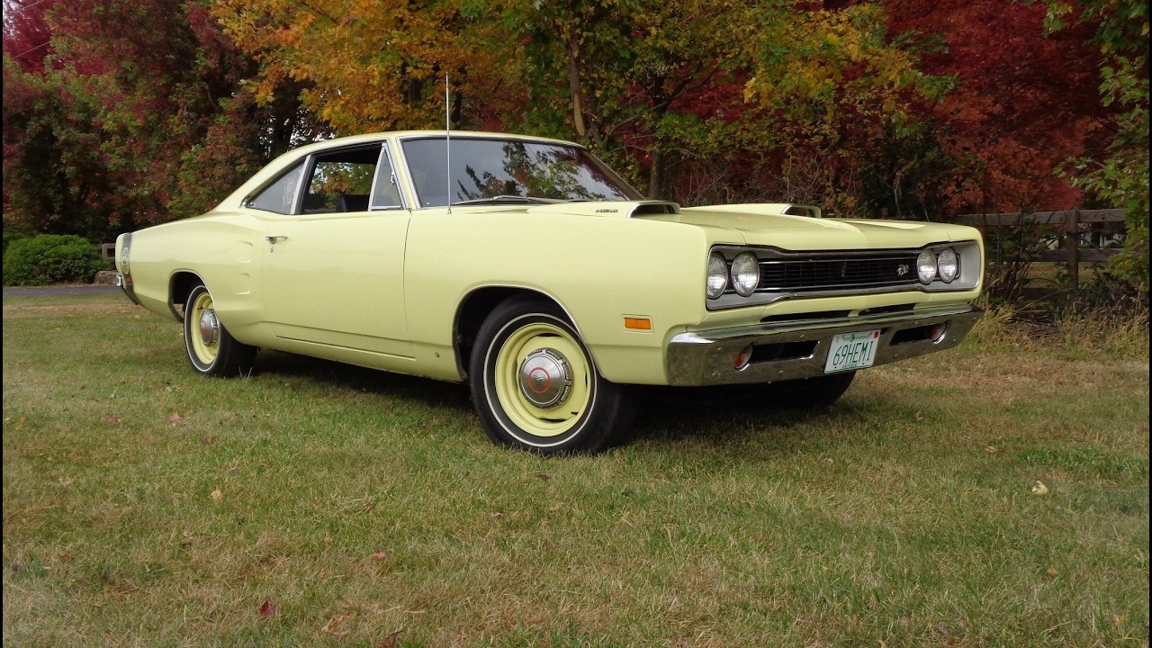 Mopar Fan Buys 16k-Mile 1969 Super Bee Hemi 1-of-1, Teaches His
