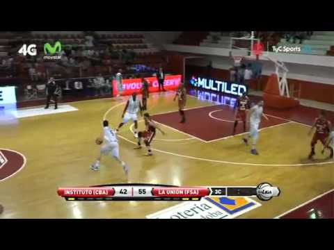 Los 16 puntos de Alejandro Konsztadt.